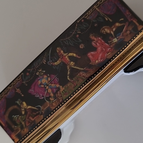 Vintage Ardleigh Elliott Russian Nutcracker Musical Box - Picture 5 of 17